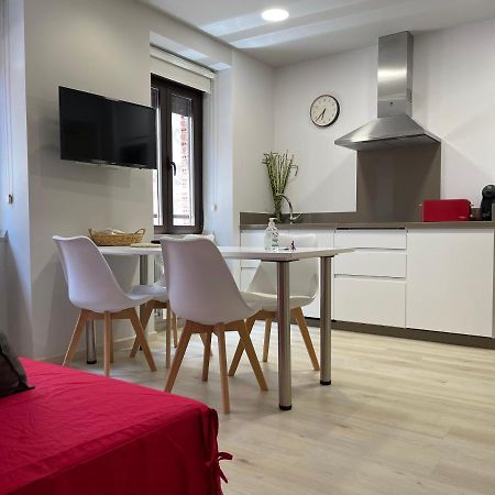 Apartamentos Puertas Del Orbigo Carrizo de la Ribera Esterno foto
